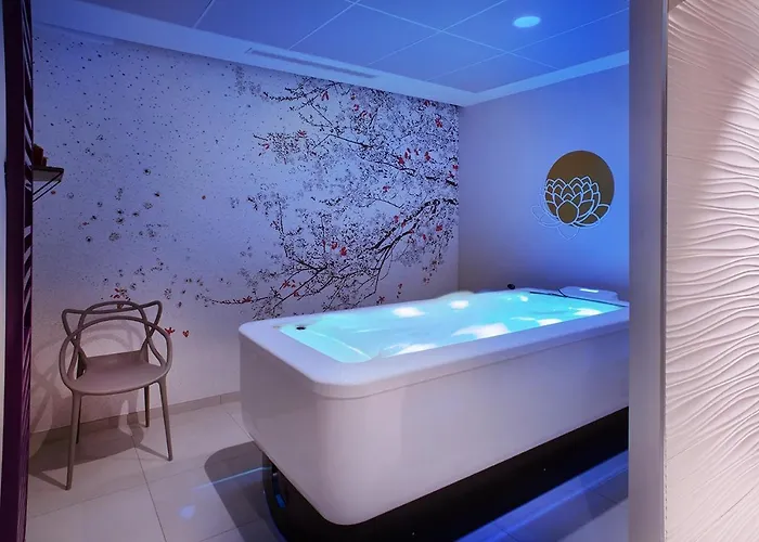 Aparthotel Domitys - Les Vergers D'ebène