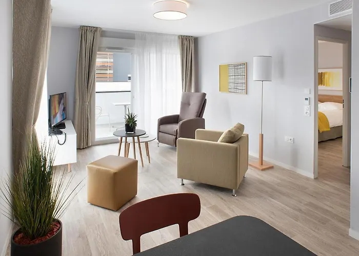 Aparthotel Domitys - Les Vergers D'ebène 4*